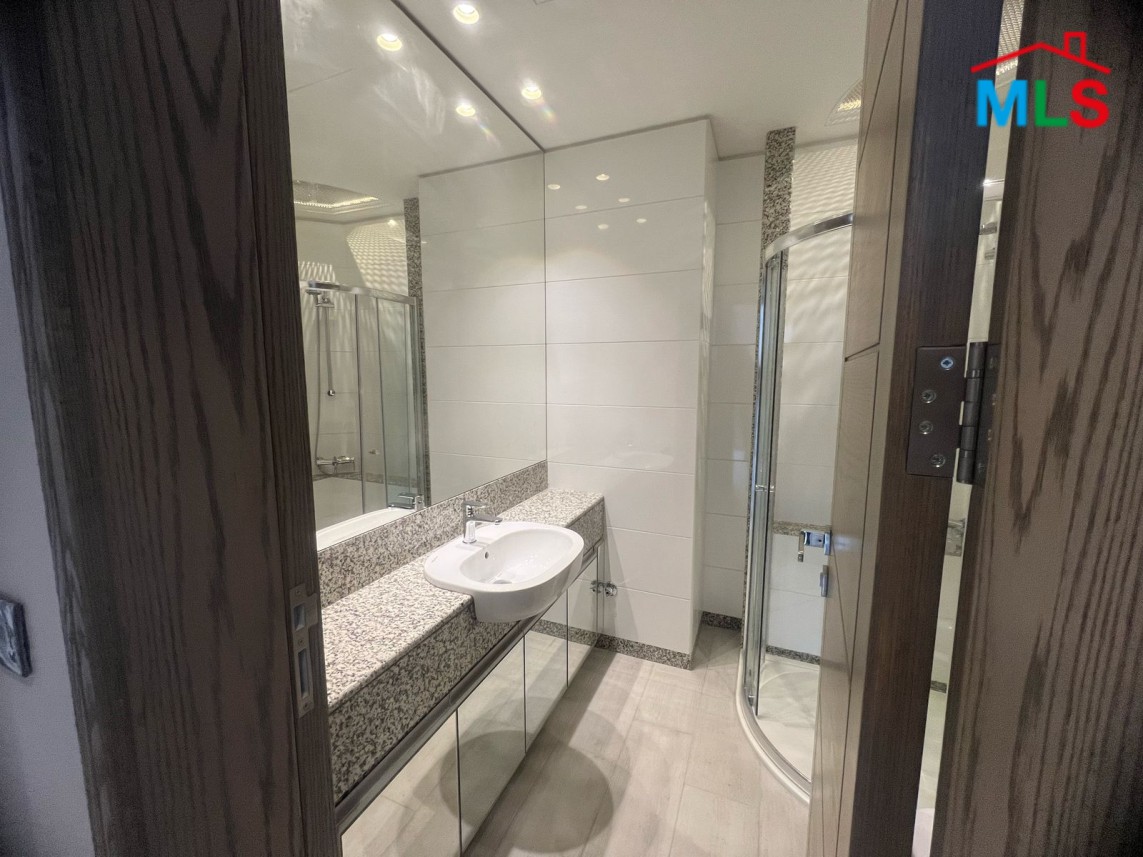 Luxurious Town House For Sale in Faqra Club with a Spacious Terrace