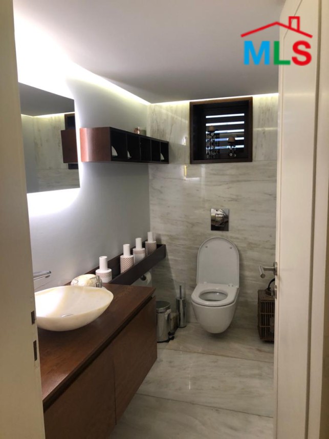 Renovated Modern Apartment for Sale in Adonis