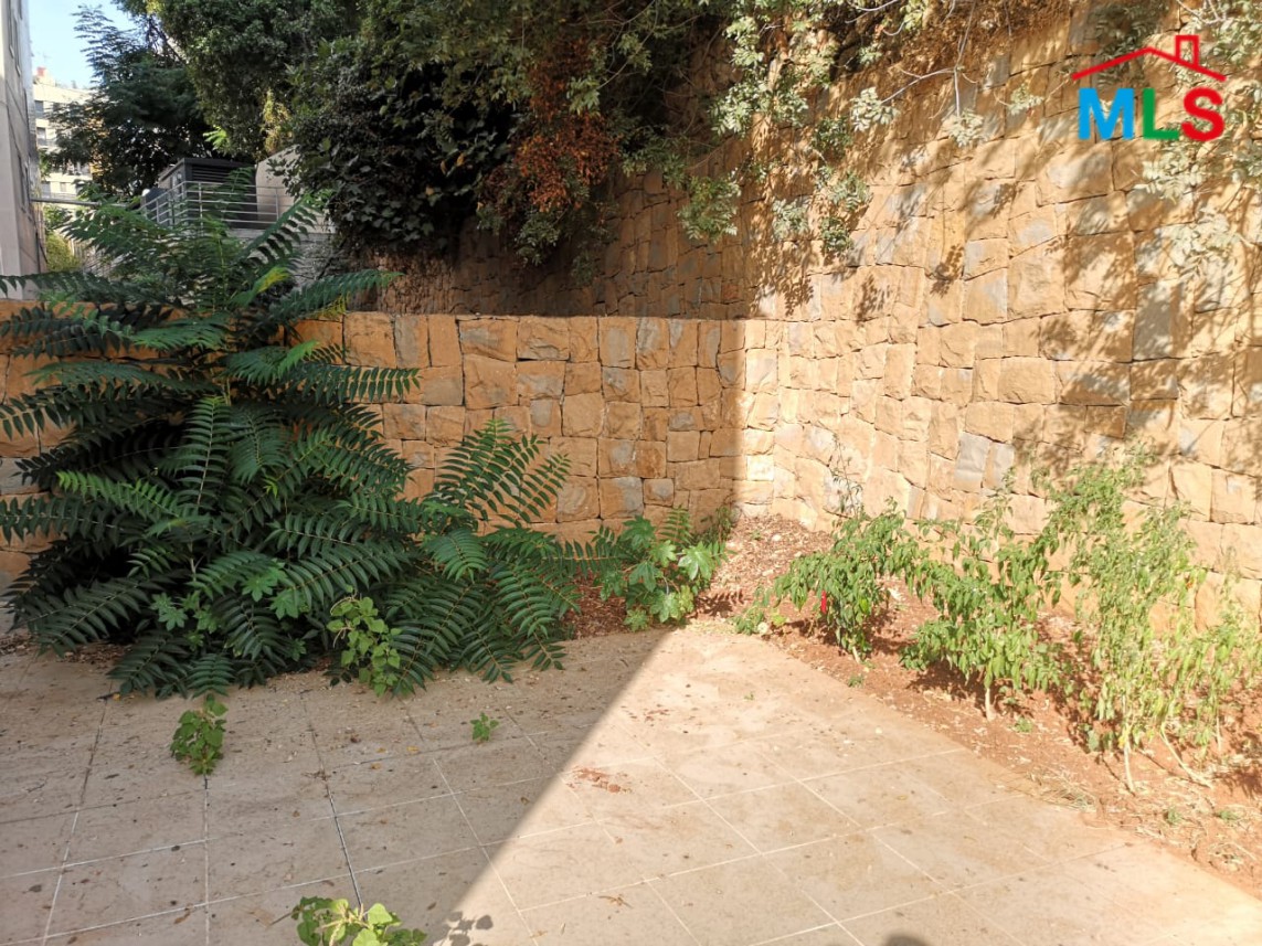 Brand New Apartment for Sale in Naccache with 100 sqm Garden.