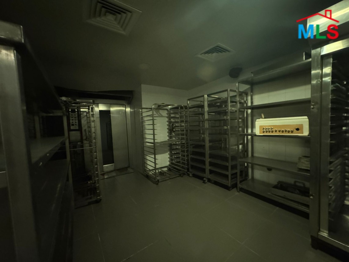 Warehouse for Sale in Zouk Mikael.