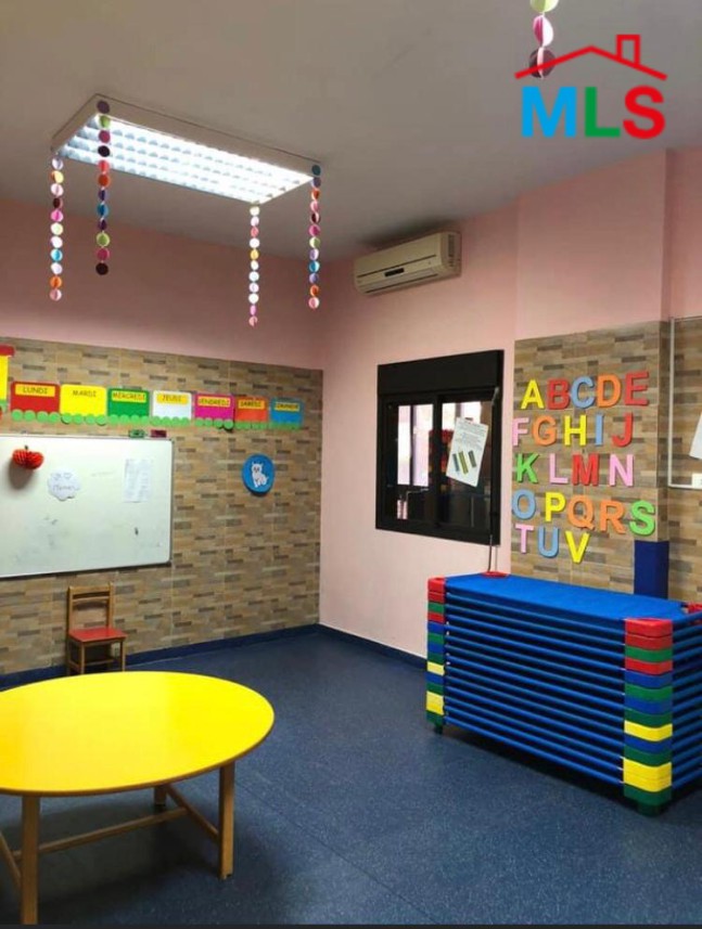 Garderie for Sale in Hadath also Suitable for an Office or Clinic
