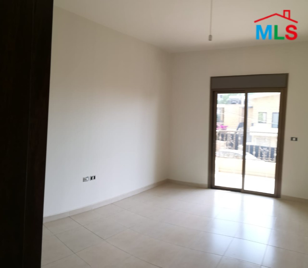 Apartment for Sale in Qannabet Broumana with Terrace