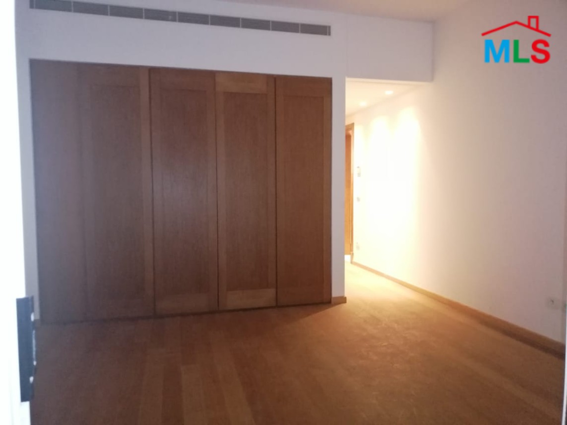 Spacious Modern Apartment for Sale in Achrafieh