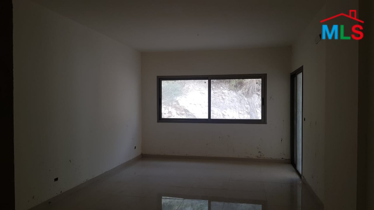 A Cozy Apartment for Sale in Tabarja with Shared Pool