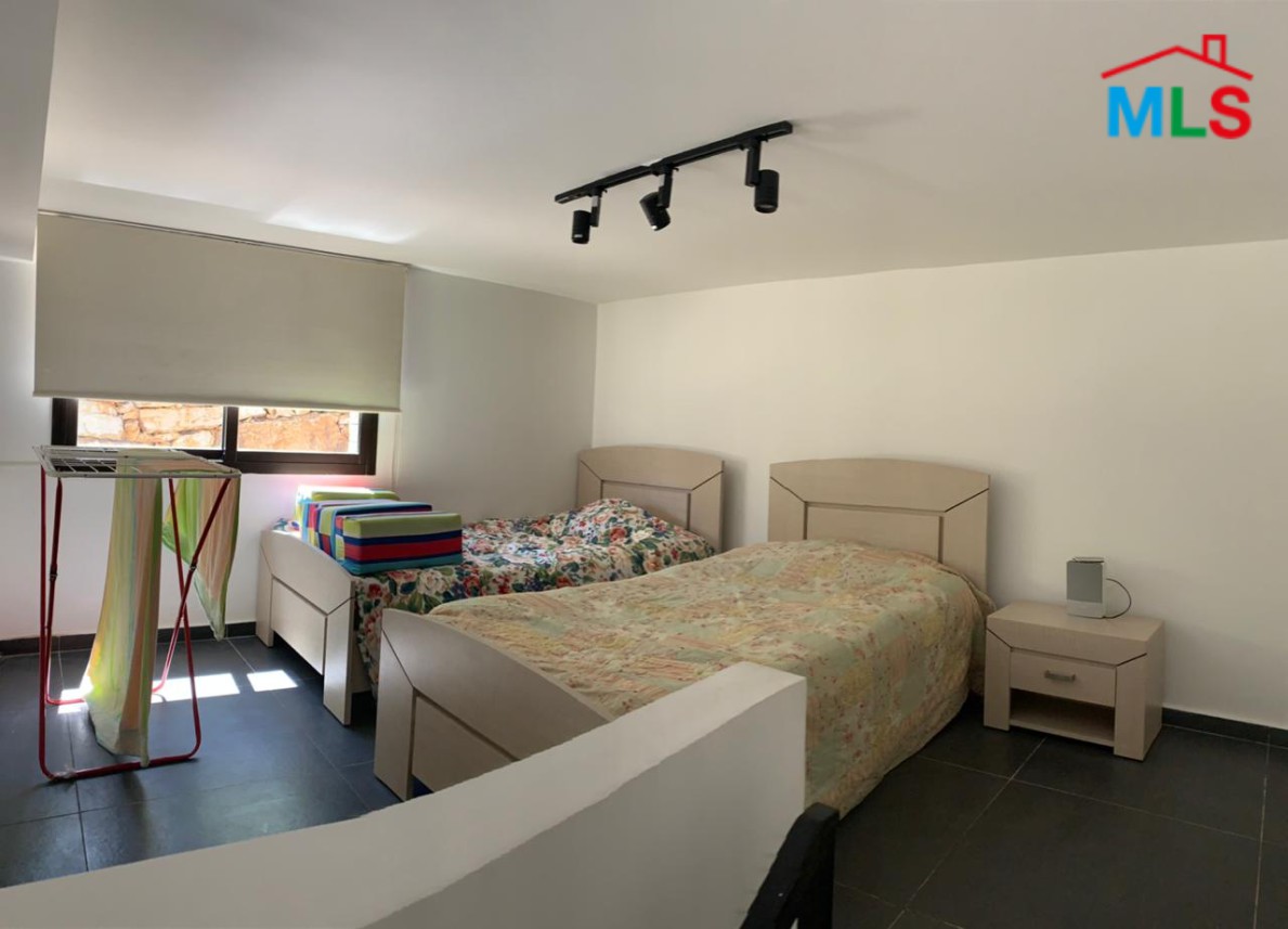 Villa and 2 Chalet For Sale in San Antonio, Ouyoun AL Simen