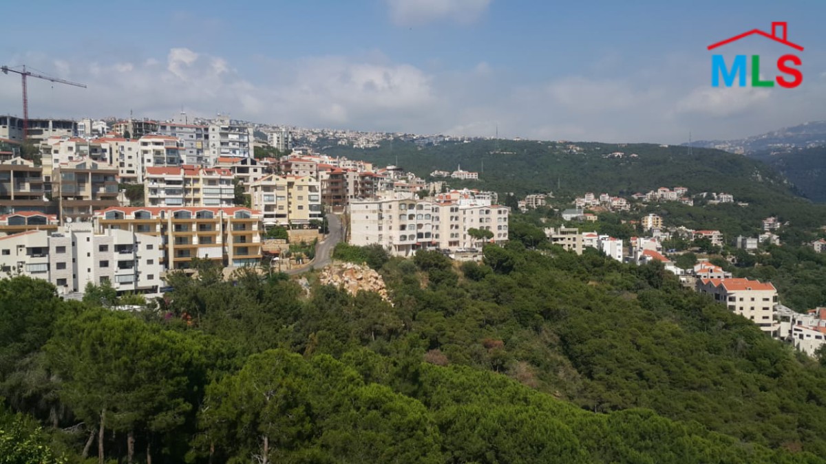 Cozy 135 sqm Apartment for Sale in Jeita
