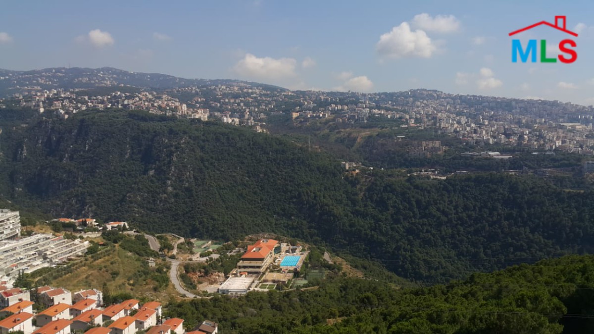 Cozy 135 sqm Apartment for Sale in Jeita