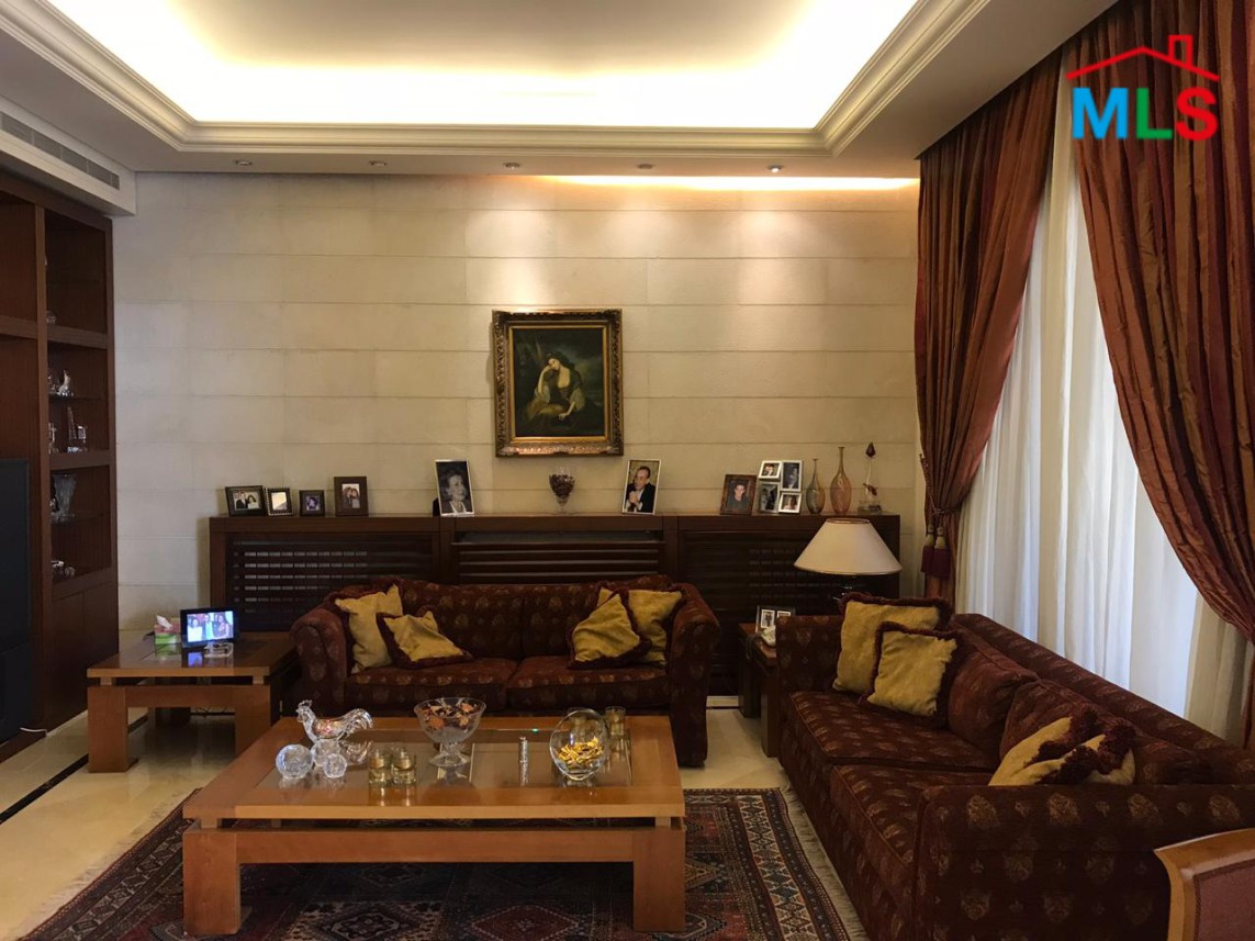 Fully Furnished Apartment for Sale in Achrafieh, Tabaris