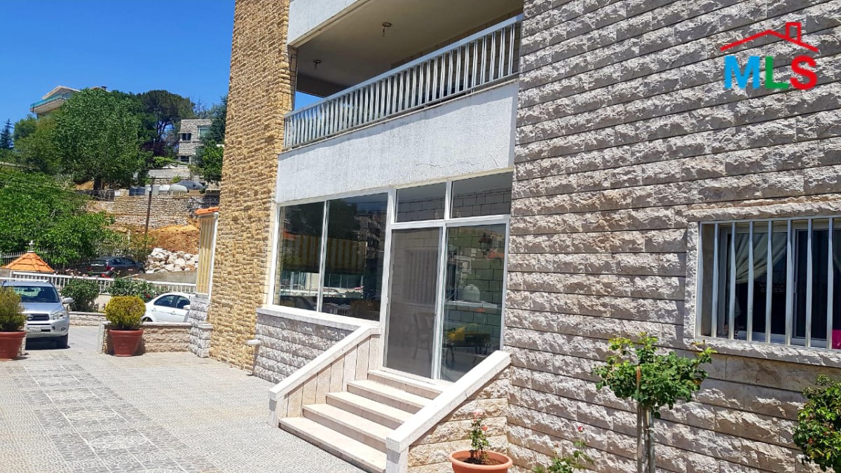 Fully Renovated Building for Sale in Faytroun