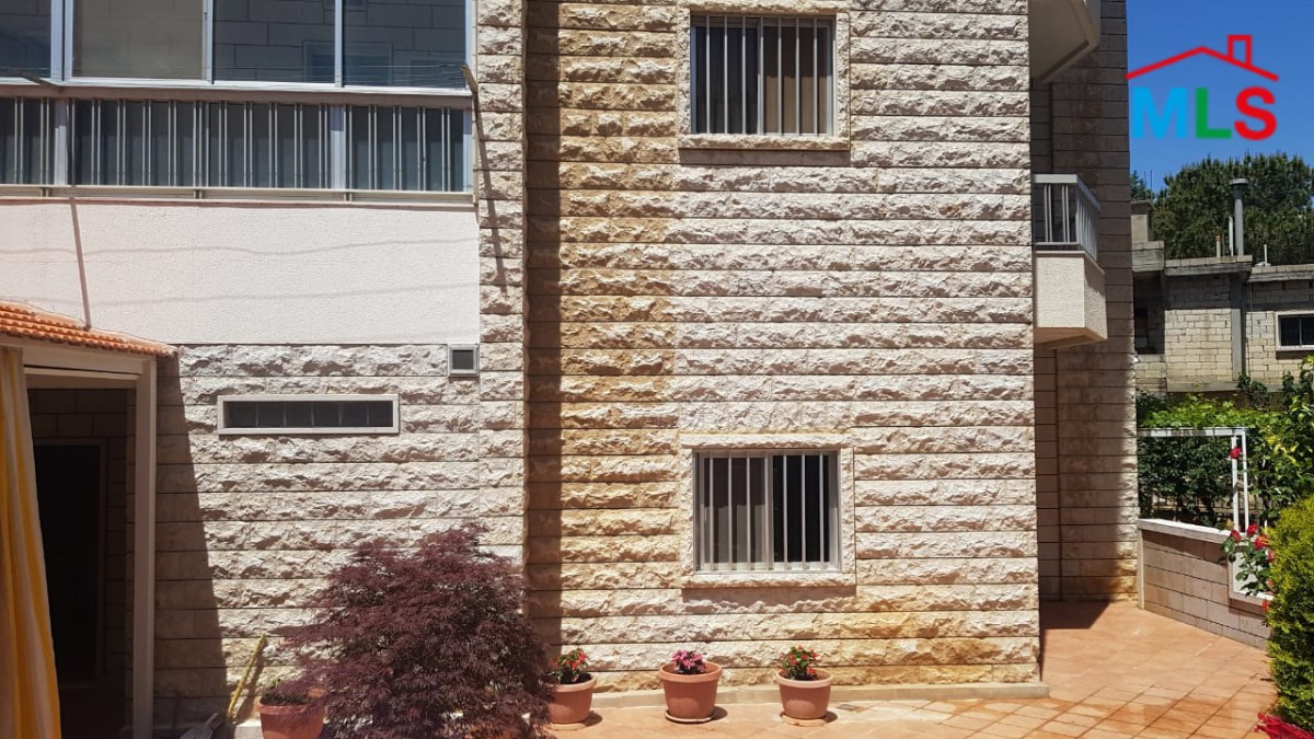 Fully Renovated Building for Sale in Faytroun