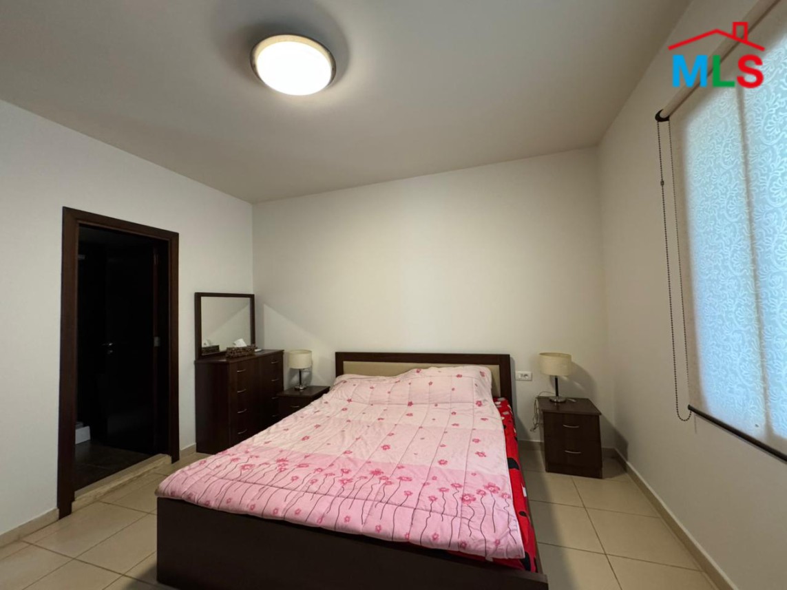 Apartment With Unlockable Sea & Mountain View in Ain Najem