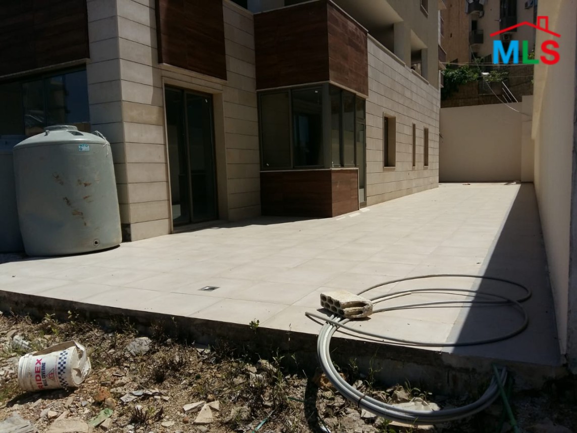 Apartment for Sale in Mansourieh With Garden And Terrace With Breathtaking View