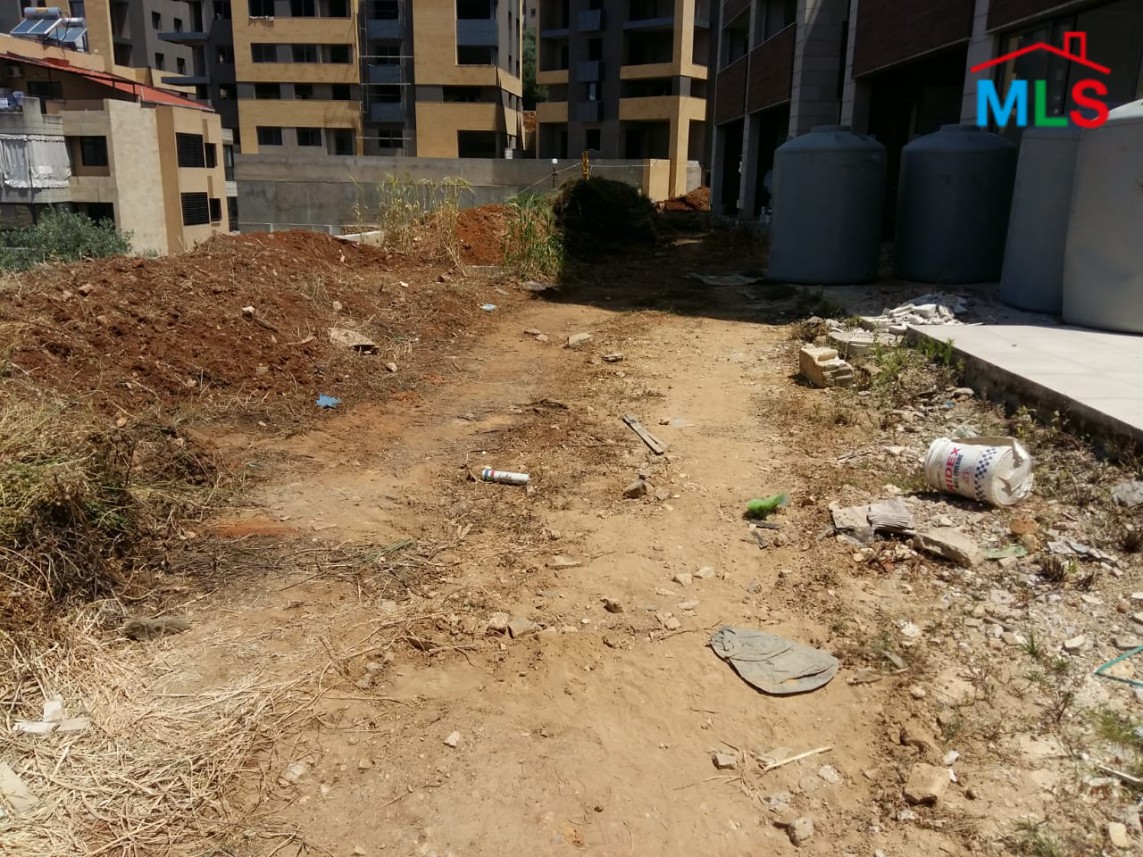 Apartment for Sale in Mansourieh With Garden And Terrace With Breathtaking View