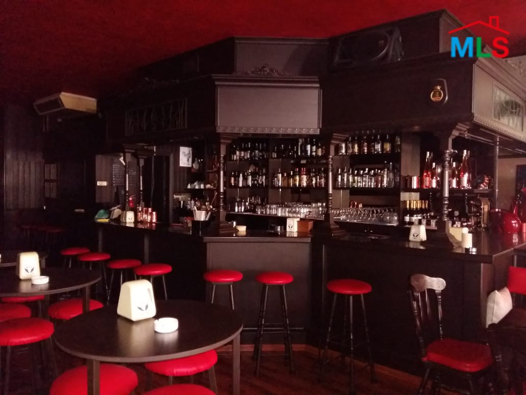 Fully Equipped Restaurant for Sale on Mansourieh Highway