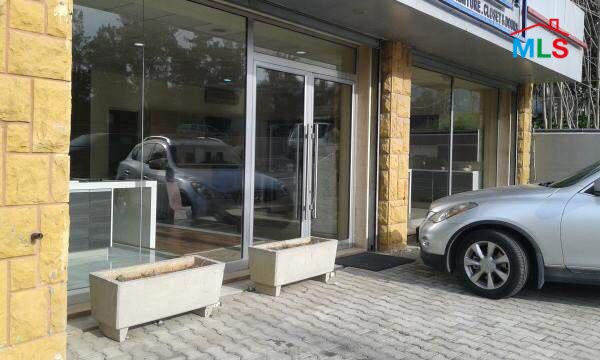 Showroom for Sale In Jamhour On Main Highway