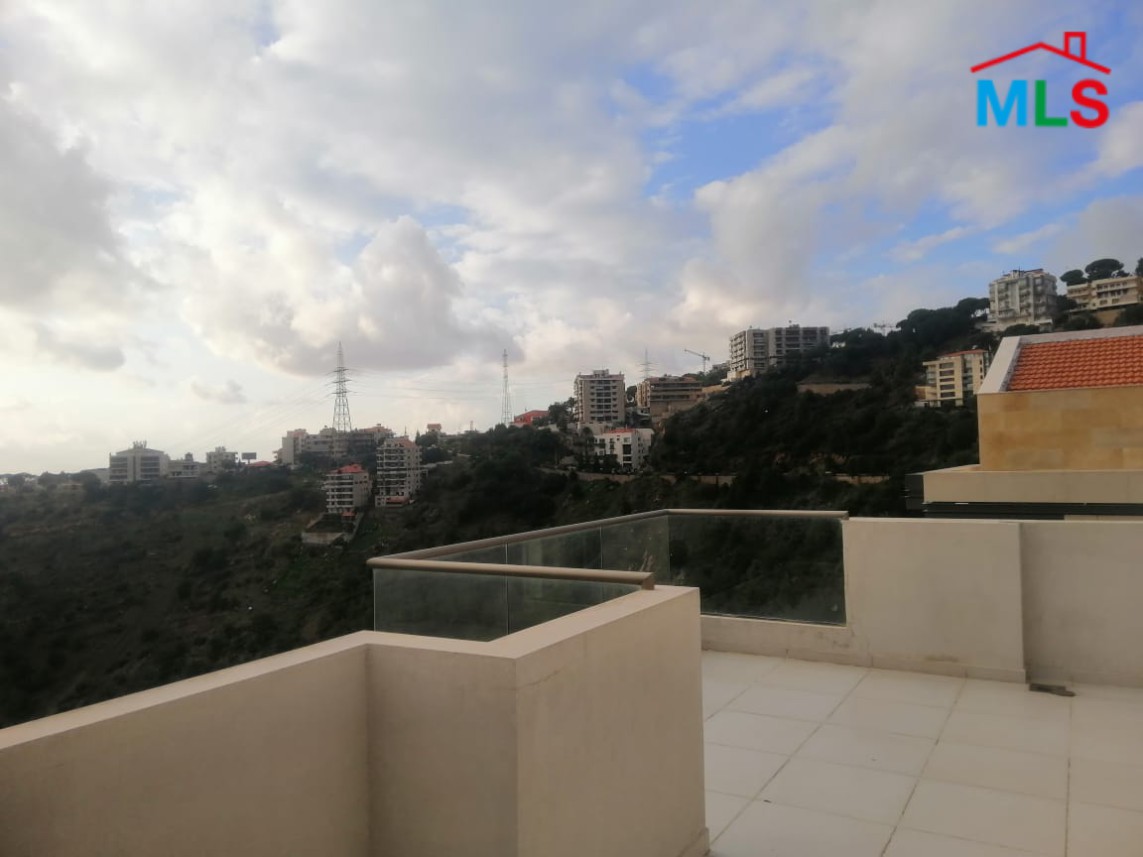 Duplex for Sale in MonteVerde Over Looking Moutain View