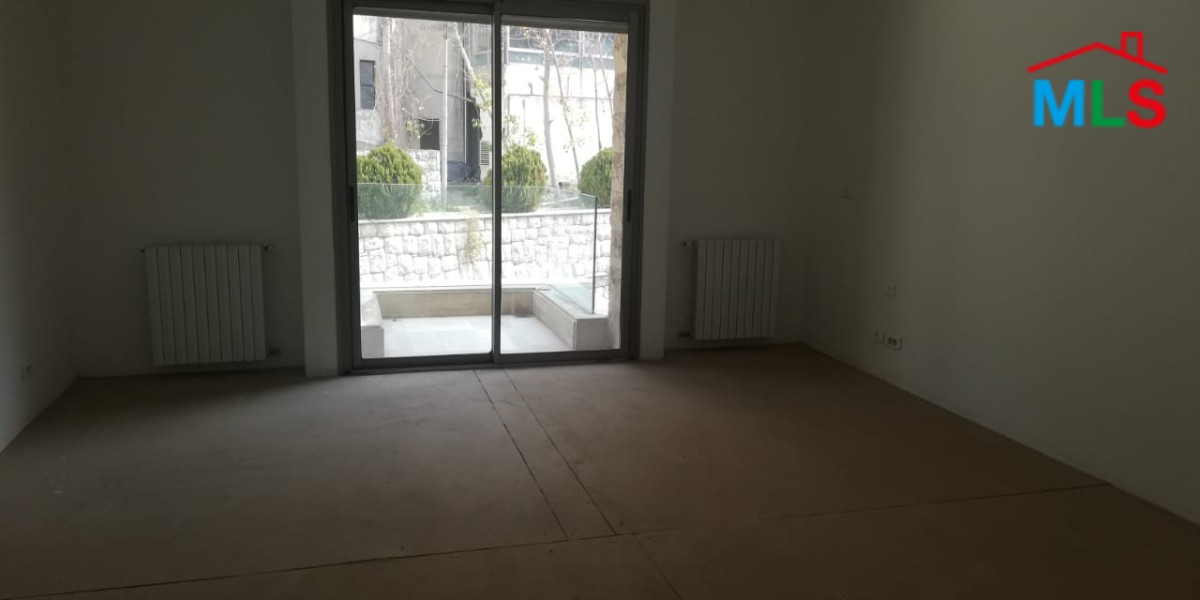 Spacious Apartment for Sale in a classy area of Dik El Mehdi with splendid view