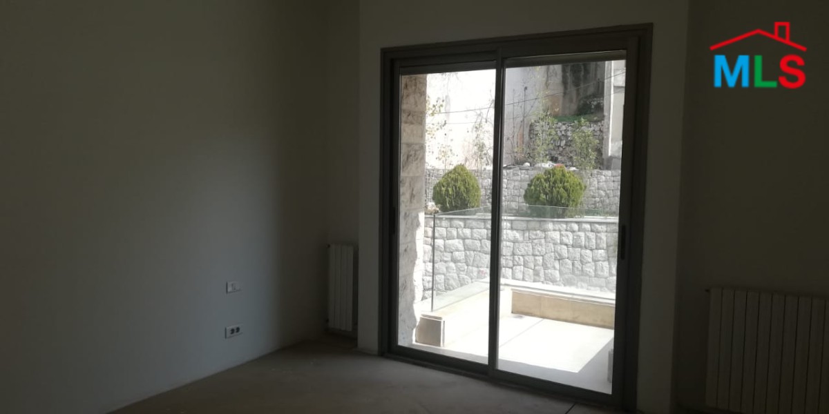 Spacious Apartment for Sale in a classy area of Dik El Mehdi with splendid view
