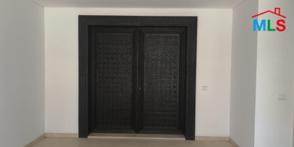 Spacious Apartment for Sale in a classy area of Dik El Mehdi with splendid view