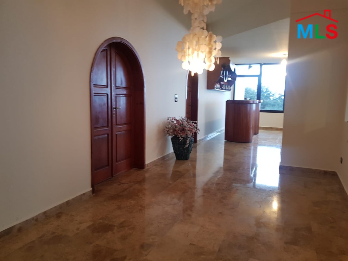 Traditional Building for Sale in Fatqa with a Big Garden