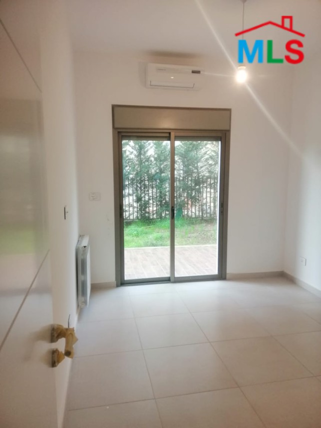 Super Deluxe Apartment for Sale with terrace in MonteVerde