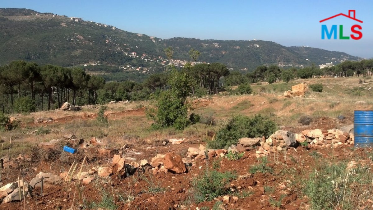 Land for Sale in El Mtein Prime Location With Great View