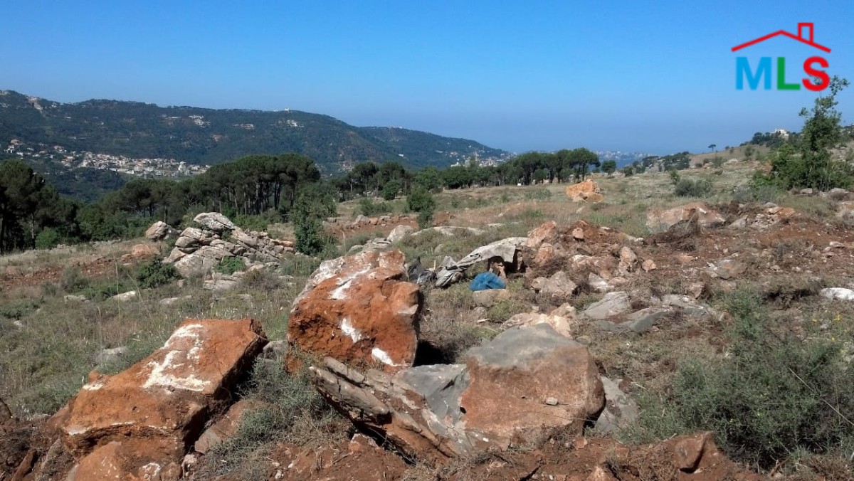 Land for Sale in El Mtein Prime Location With Great View