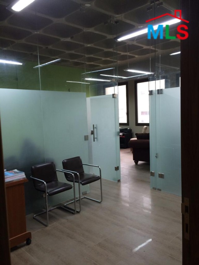 100 sqm Office for Sale in Zalka