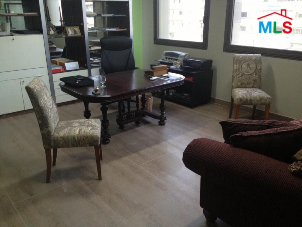 100 sqm Office for Sale in Zalka