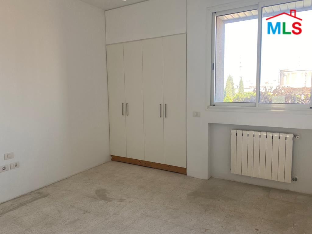 Brand New Apartment with Partial Sea View For Sale in Achrafieh, Sassine