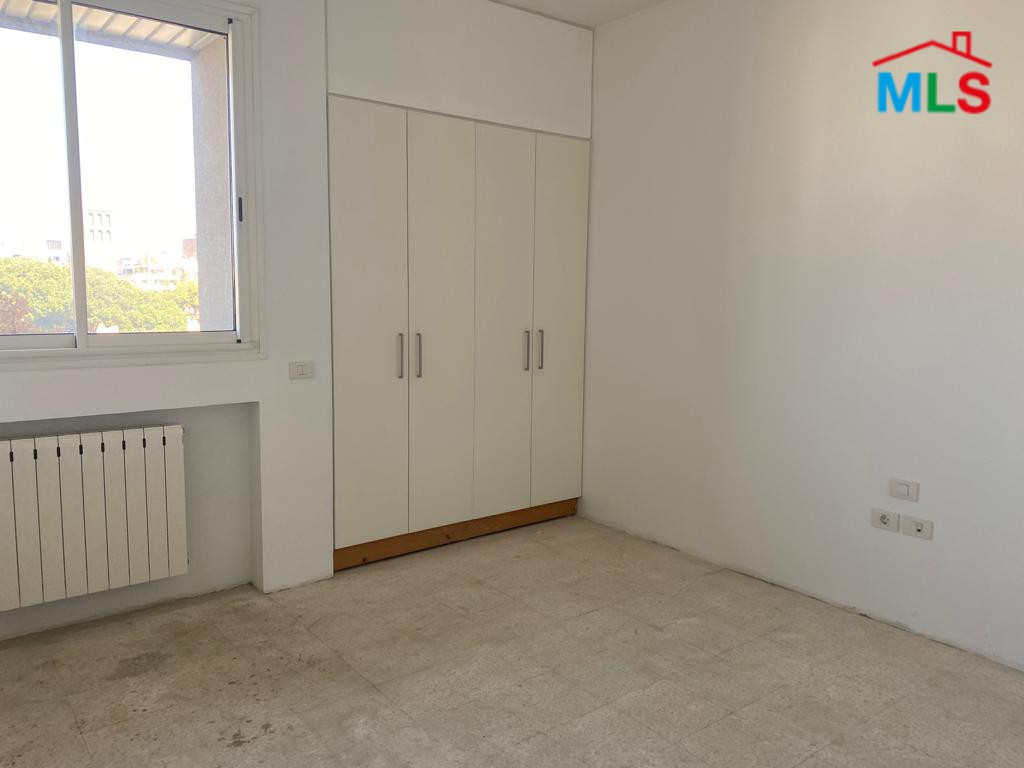 Brand New Apartment with Partial Sea View For Sale in Achrafieh, Sassine