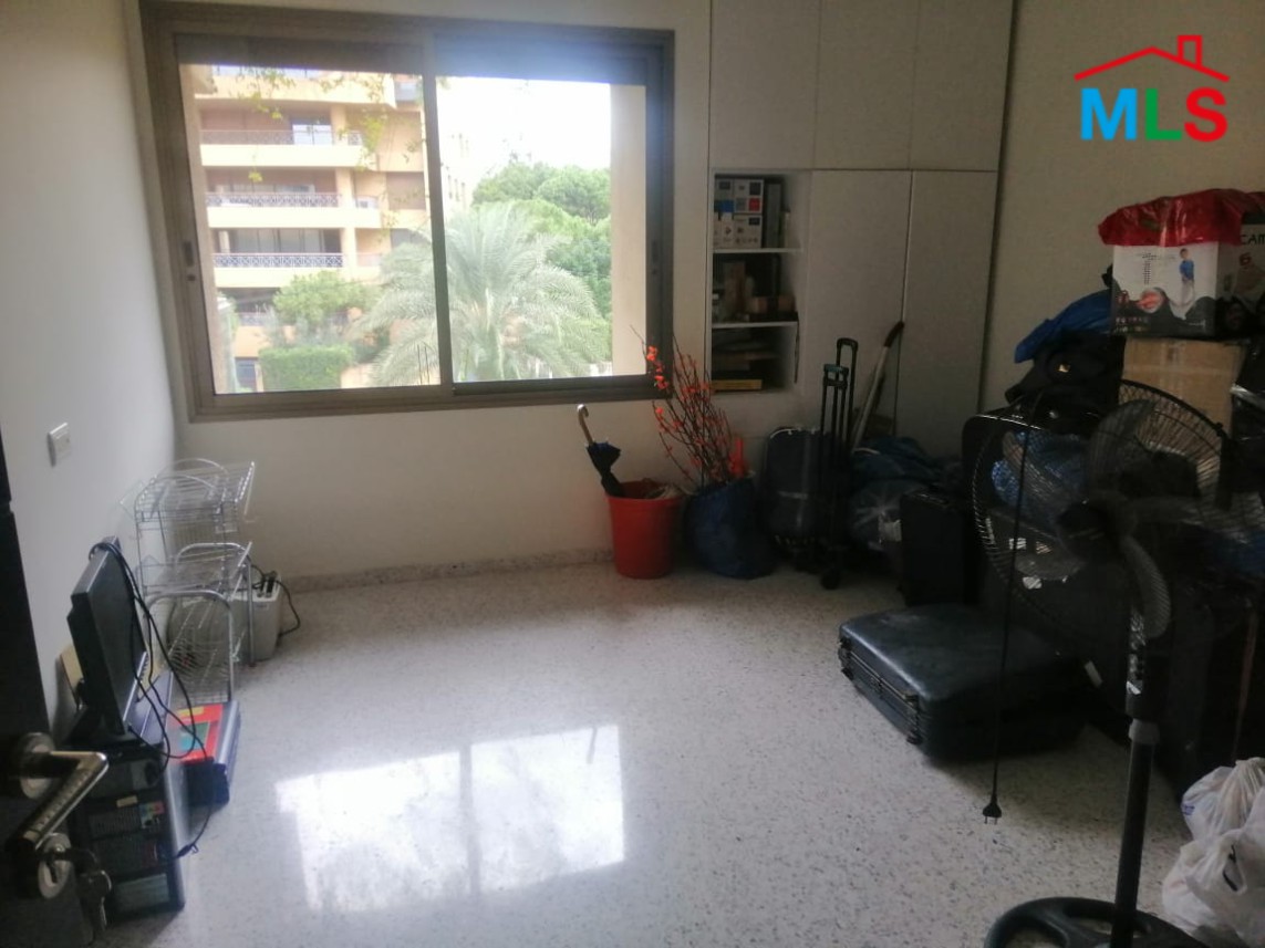Spacious Apartment for Sale in Horsh Tabet