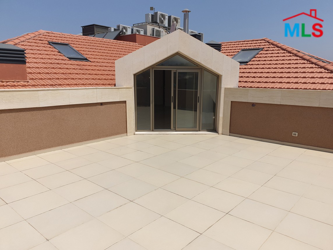 Luxurious Duplex for Sale with Panoramic View in Hazmieh