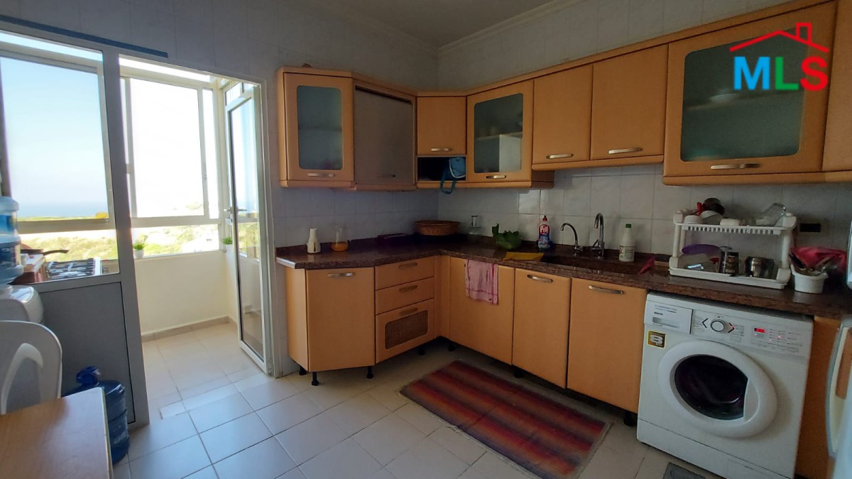 Apartment For Sale in Hboub Facing the Main Road