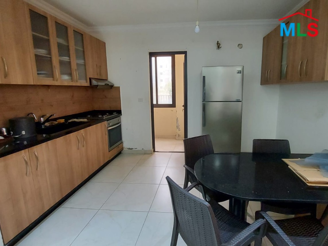 Apartment for Sale in Aamchit In A Very Calm Neighborhood
