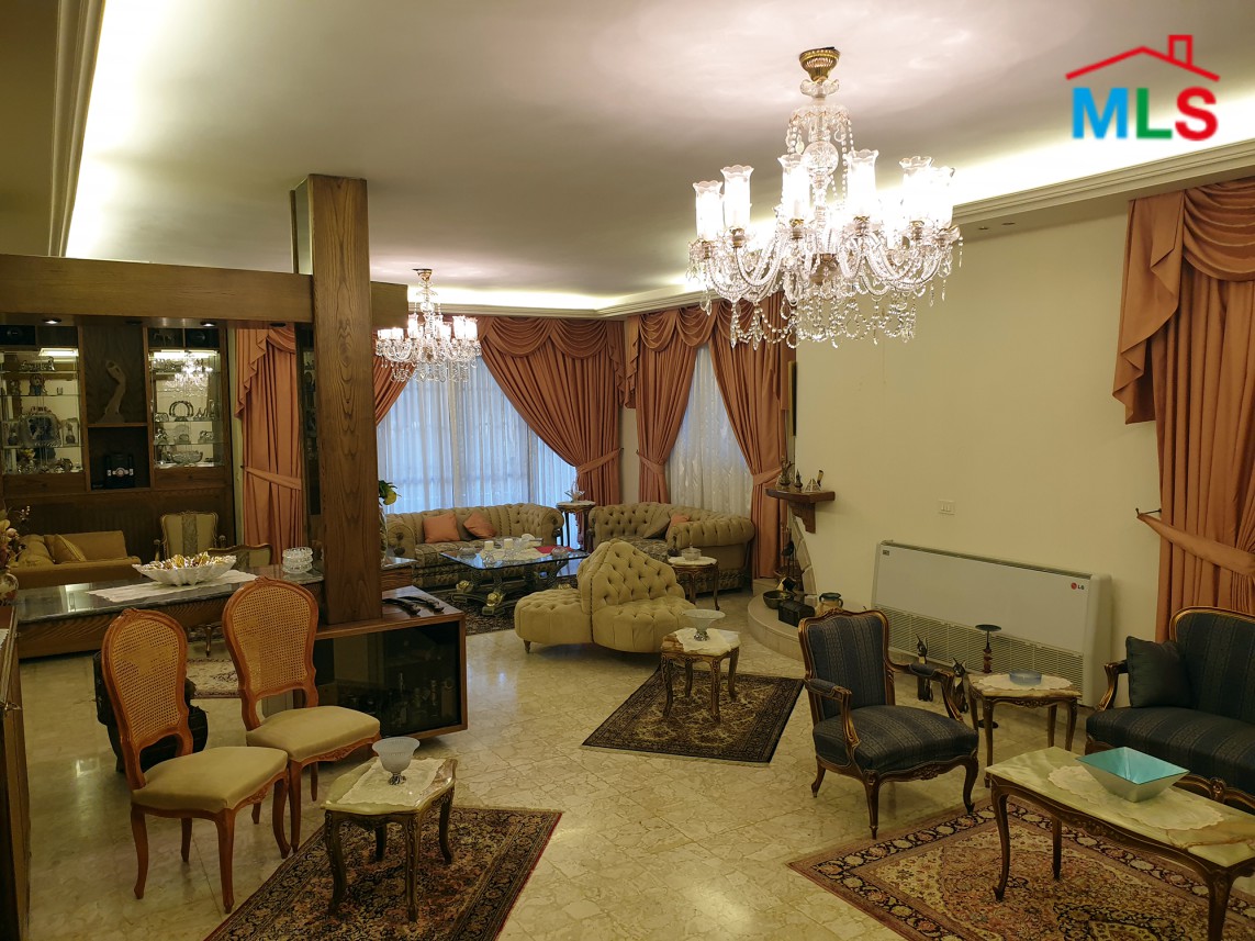 Spacious Villa for Sale in Monteverde surrounded by pine forest