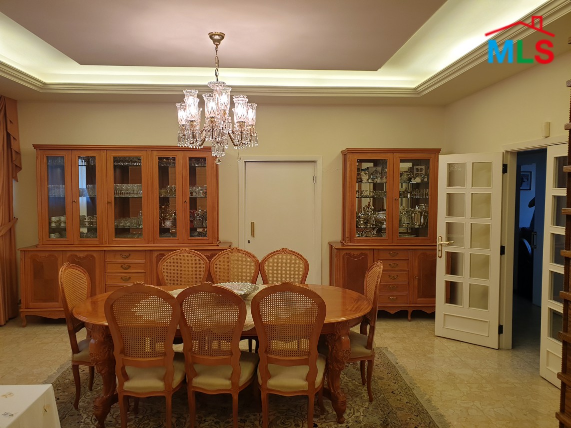 Spacious Villa for Sale in Monteverde surrounded by pine forest