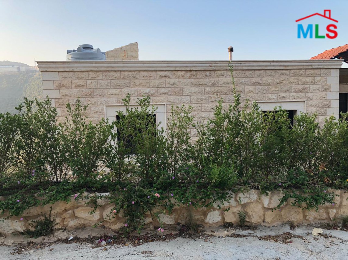 House/Villa For Sale in Blat Fully Decorated With Panoramic Sea View