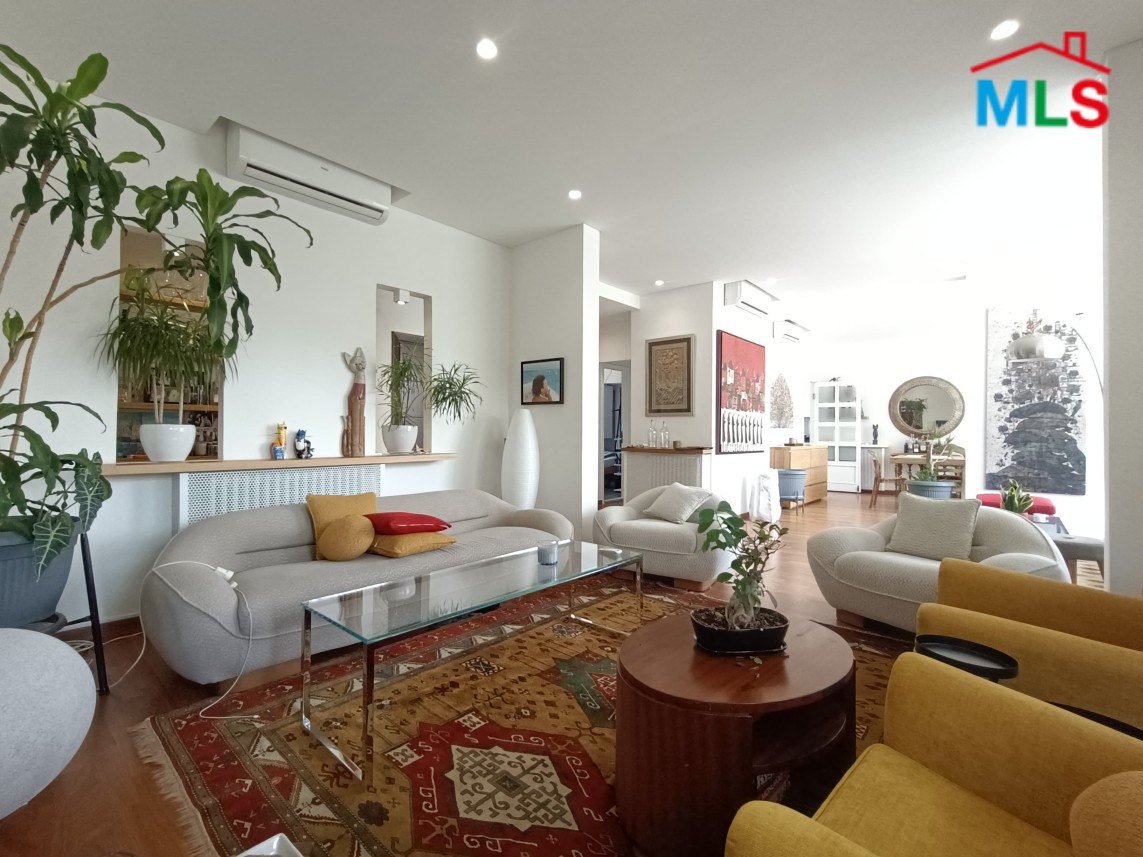 Charming Apartment for Sale in Achrafieh