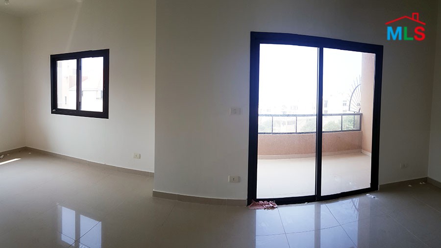 Spacious Apartment For Sale in Aamchit