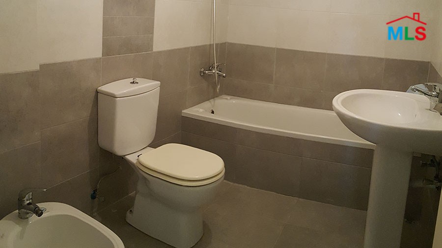 Spacious Apartment For Sale in Aamchit
