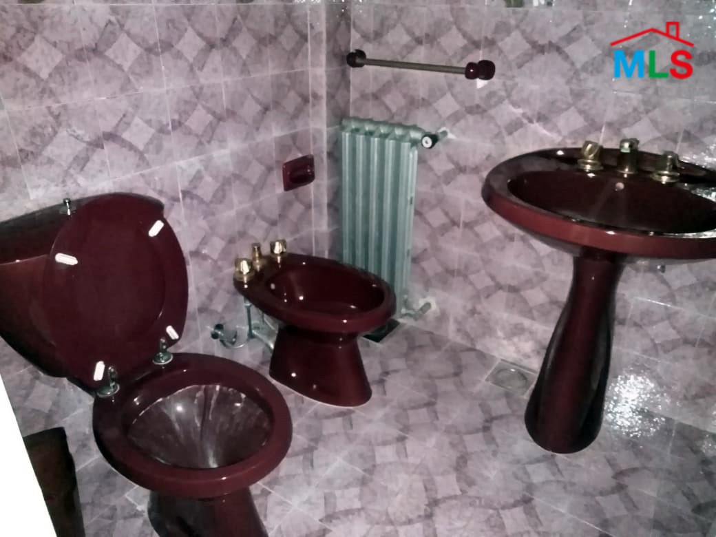 Spacious Apartment For Sale in Adonis