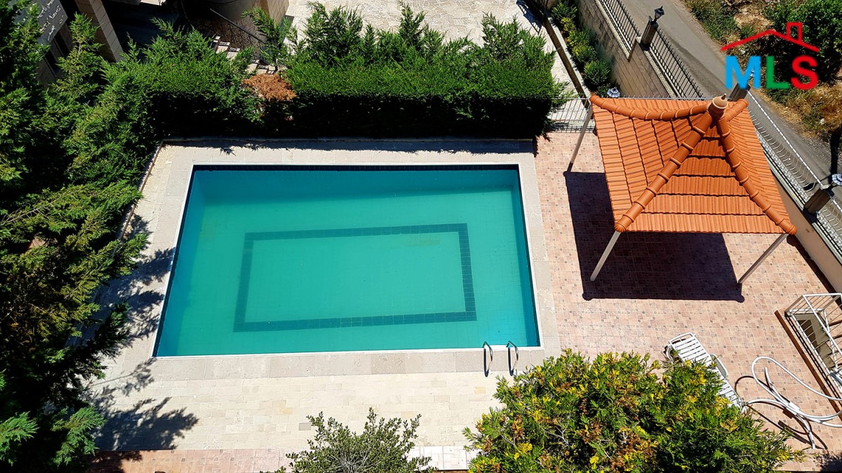 Fully decorated & Furnished Villa For Sale in Hrajel
