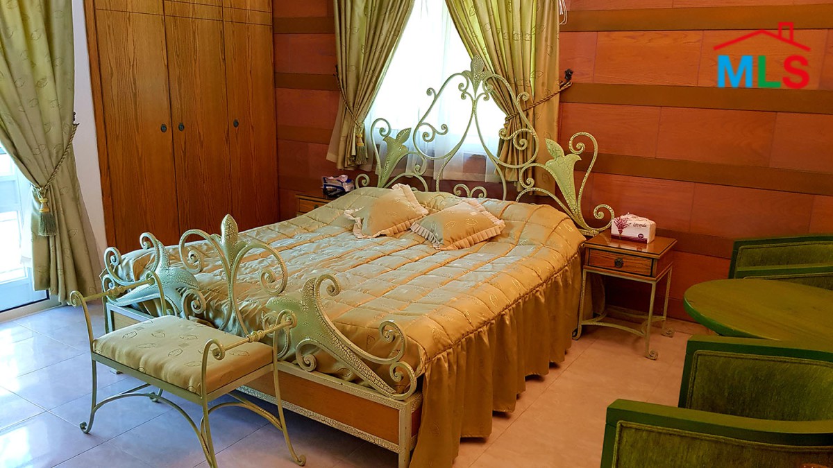 Fully decorated & Furnished Villa For Sale in Hrajel