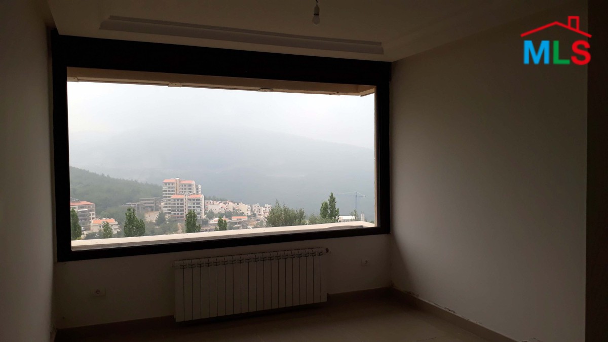 Luxurious Apartment For Sale in Kornet Chahwan With a Splendid Mountain View