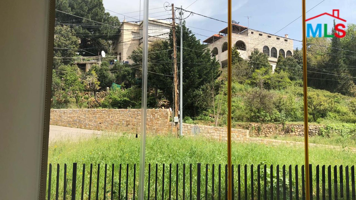 275 sqm Spacious Apartment For Sale in Ain Aar with a splendid view