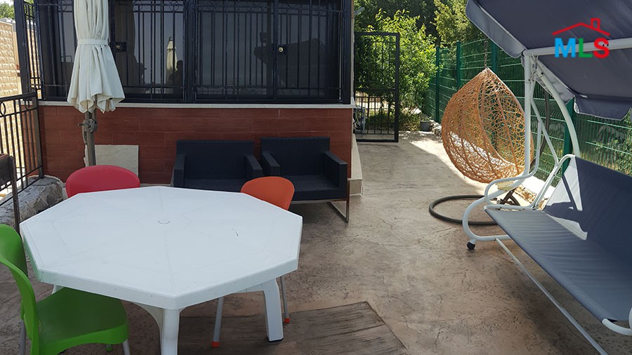 Villa For Sale In Mechmech 2 Min Away from St-Charbel