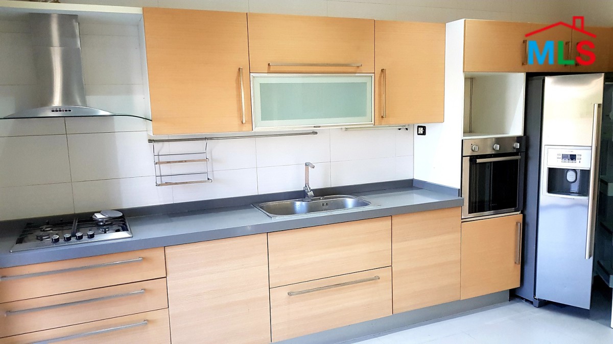 Spacious Fully Decorated Apartment For Sale in Kfarhbeib