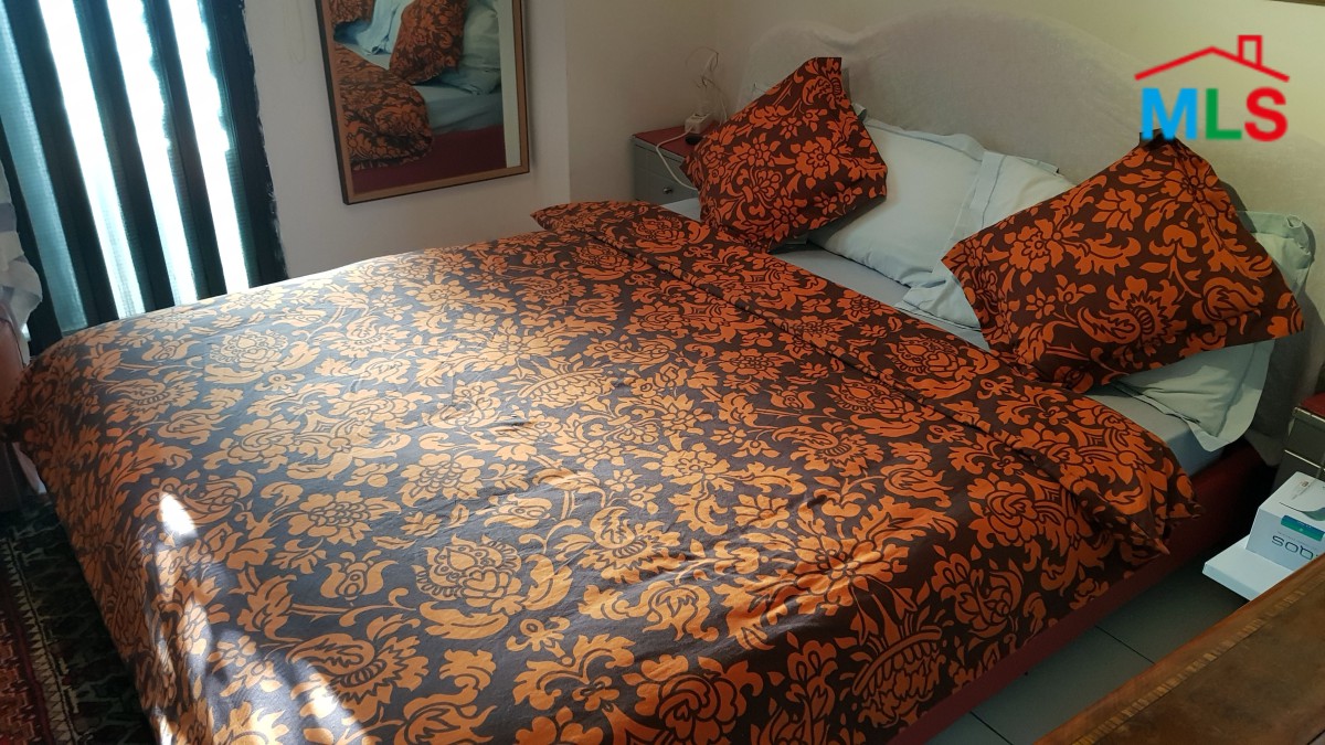 Fully Decorated & Furnished Chalet For Sale in Tabarja