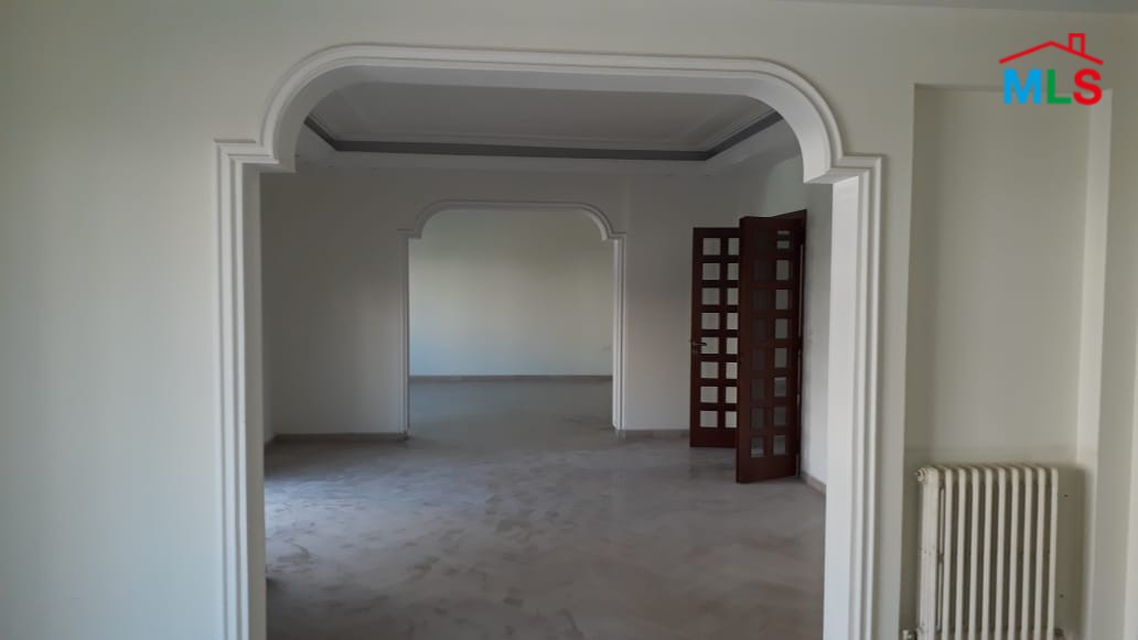 Spacious Apartment For Sale of 300 sqm in Jal El Dib